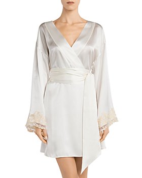 Womens Clothing Nightwear and sleepwear Robes La Perla Silk Short Robe in White Save 38% robe dresses and bathrobes 