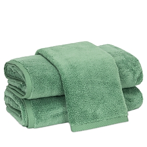 Matouk Milagro Hand Towel In Green