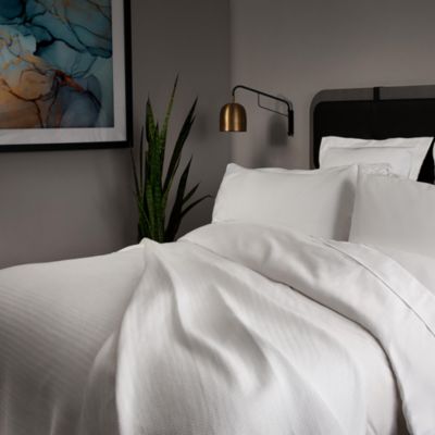 Waves Queen Bedcover