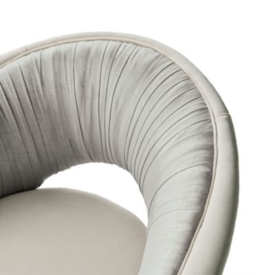A Com-Pleat Turn Around Accent Chair