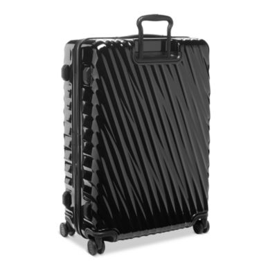 19 Degree Extended Trip Expandable 4-Wheel Packing Case