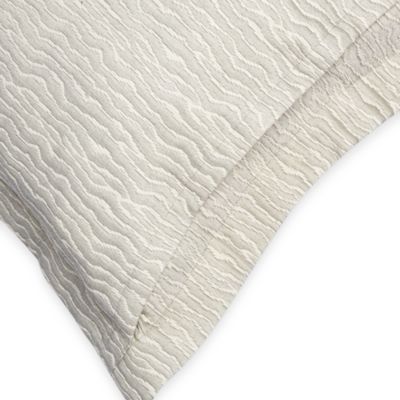 Ondate Sham, Standard