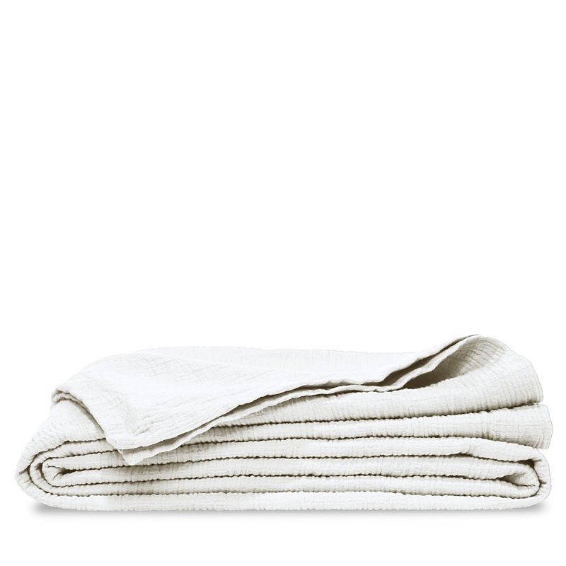 Amalia Home Collection Rumo Bedspread, King - Exclusive In White