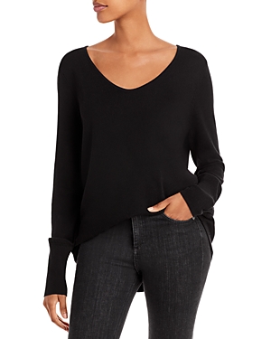 Nic And Zoe Vital V Neck Top In Black Onyx