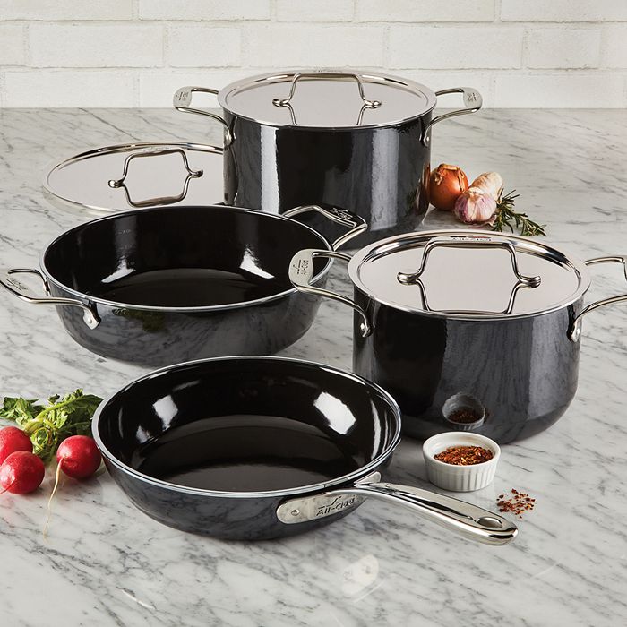 Universal Pan I Pots and Pans I All-Clad