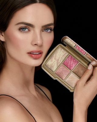 Hourglass Ambient Lighting Palette - Universe Unlocked