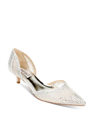 Badgley Mischka Women's Madelyn Pointed 