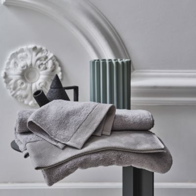 Diamond Bordo Towels - Exclusive