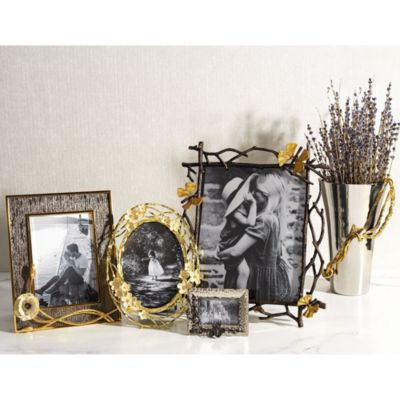  Anemone Frames