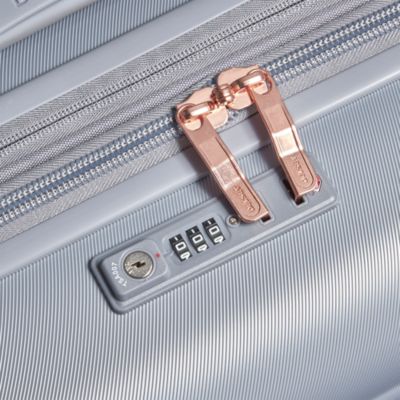 Cruise 3.0 24&amp;quot; Expandable Spinner Suitcase