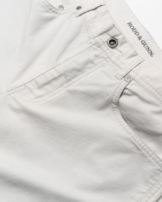 Gunn Straight Fit Jeans  