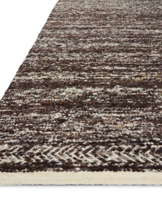 Reyla RLA-01 Area Rug Collection