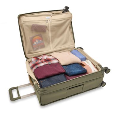 Baseline Large Expandable Spinner Suitcase