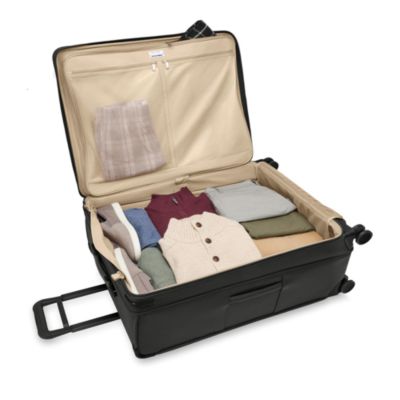 Baseline Extra Large Expandable Spinner Suitcase