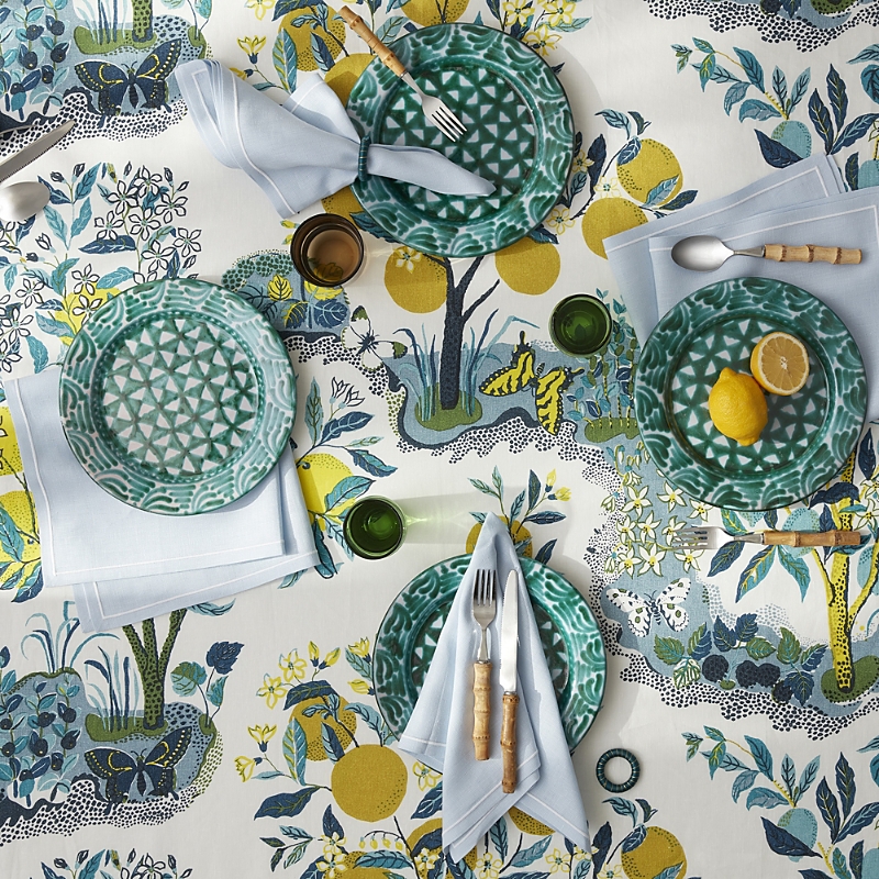 Matouk Citrus Garden Tablecloth, 70" X 126" In Grass