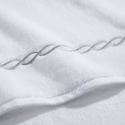 Classic Chain Milagro Bath Towel - Exclusive
