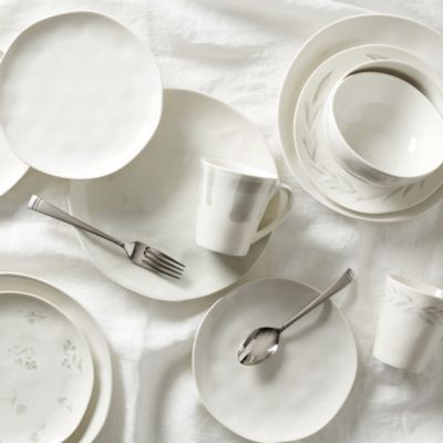 Bay Dinnerware Collection