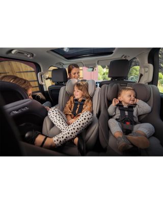 RAVA™ Convertible Car Seat