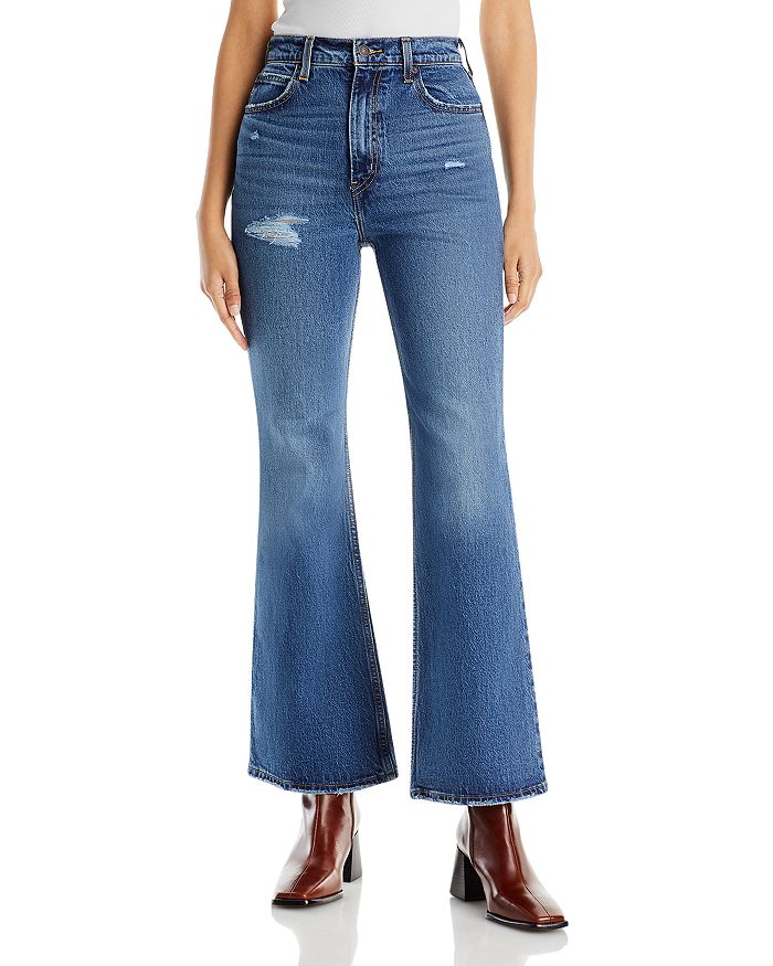 Levi's '70s High Rise Flared Jeans in Take It Out
