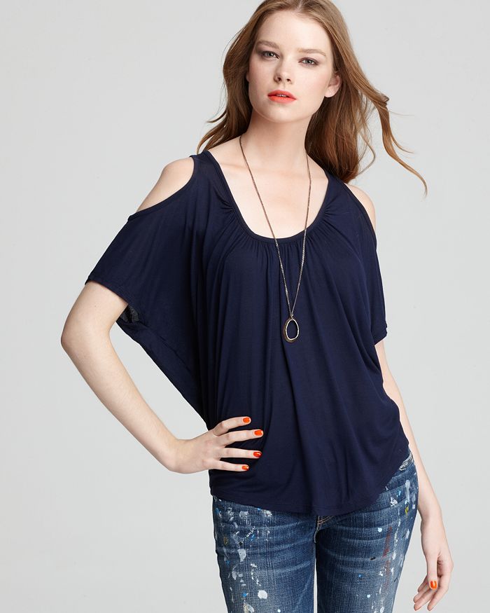 Joie cold clearance shoulder top