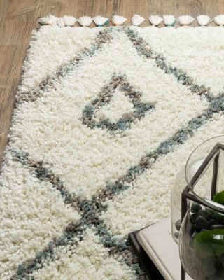 Axis AX03A Area Rug, 5'3" x 7'6"