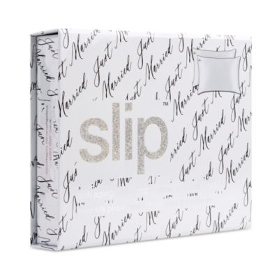 Just Married Embroidered Silk Pillowcase Set