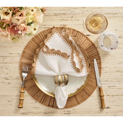 Shell Edge Napkin in White & Natural