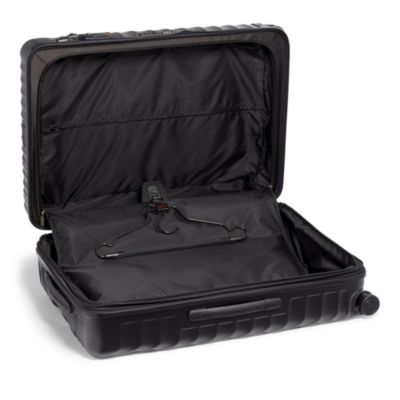 19 Degree Extended Trip Expandable 4-Wheel Packing Case