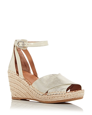 Gentle Souls By Kenneth Cole Women's Charli Ankle Strap Espadrille Wedge Sandals In Ice