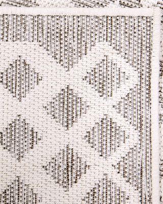 Orian Knitweave Indoor/Outdoor Shining Diamond Area Rug, 5'3" x 7'6"