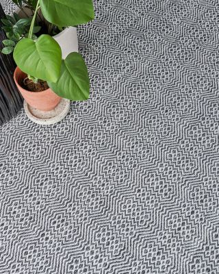 Echo ER4891 Area Rug, 4&#39; x 6&#39;