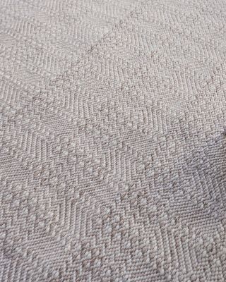 Echo ER4894 Area Rug, 4&#39; x 6&#39;