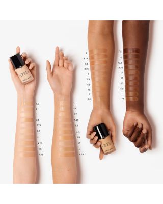 Giorgio Armani Luminous Silk Perfect Glow Flawless Oil-Free Foundation