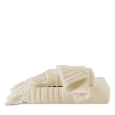 UGG® - Ava Bath Collection