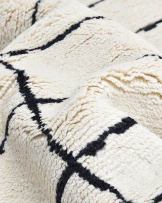 Paris S3386 Area Rug Collection