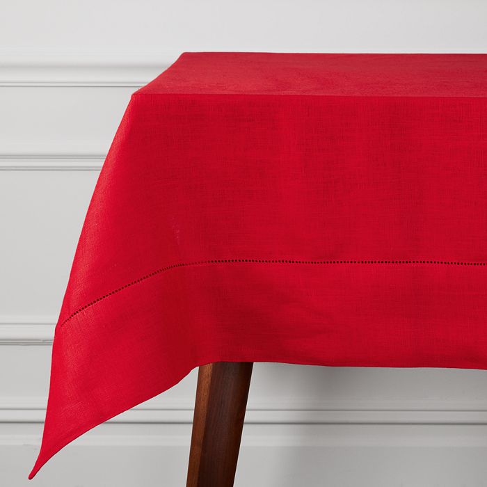 Sferra Festival Tablecloth, 66 X 86 In Red