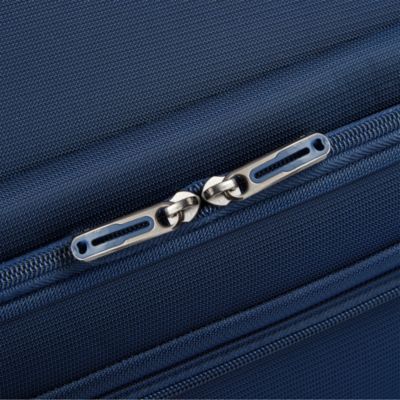 Helium DLX Spinner Garment Bag