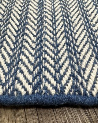 River RVR-01 Area Rug Collection