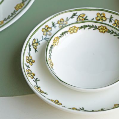 H. Daisy Chain Assorted Canape Dishes, Set of 3
