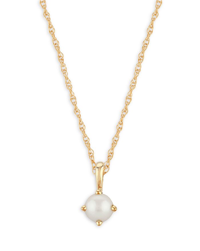 Bloomingdales shop pearl necklace