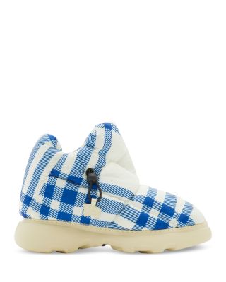 Bloomingdales burberry boots best sale