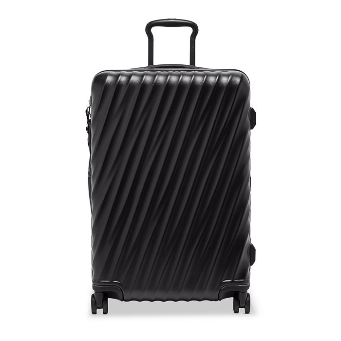 Tumi 19 Degree Short Trip Expandable 4-wheel Packing Case In Black Texture
