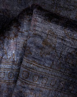 Fine Vibrance M1120 Runner Area Rug, 2&#39;7&amp;quot; x 8&#39;1&amp;quot;