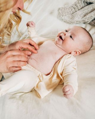  Unisex Bonsie Skin to Skin Footie Onesie