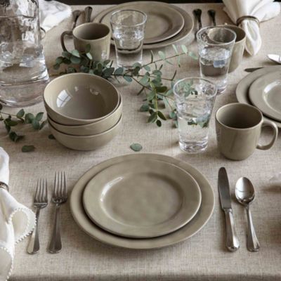 Puro 4 Piece Dinnerware Place Setting