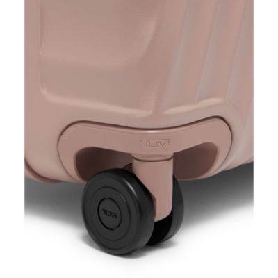 19 Degree Extended Trip Expandable 4-Wheel Packing Case