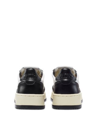 Men's Medalist Low Top Sneakers