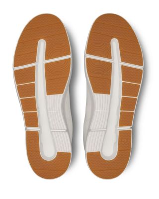 Men's The Roger Centre Court Low Top Sneakers