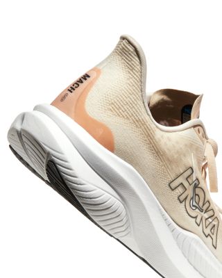 Women's Mach 6 Low Top Sneakers in Eggnog