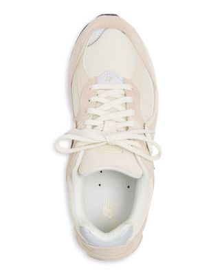 Women's 2000R Low Top Sneakers